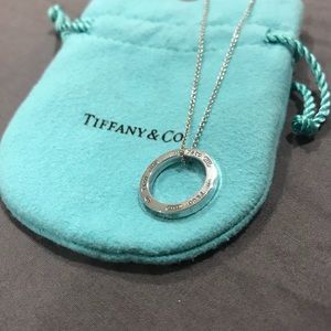 Tiffany &Co. sliver necklace